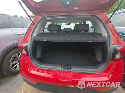 2023 Hyundai Venue SEL - zdjęcie 14 z 29 - miniatura
