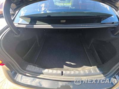 2021 BMW 3 Series Sedan 330i xDrive - zdjęcie 11 z 21 - miniatura