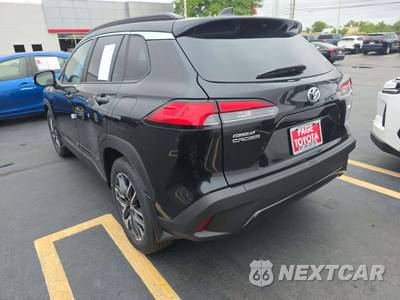 2026 Toyota Corolla Cross XLE - zdjęcie 2 z 22 - miniatura