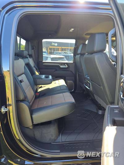 2026 Chevrolet Silverado 2500HD High Country Crew Cab Short Bed 3LZ - zdjęcie 16 z 22 - miniatura