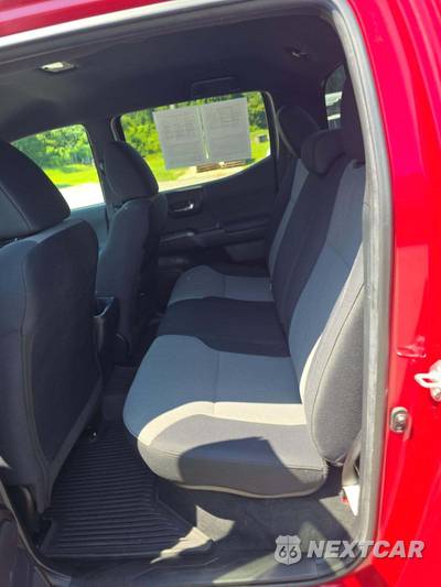 2022 Toyota Tacoma TRD Off-Road Crew Cab Medium Bed - zdjęcie 10 z 19 - miniatura