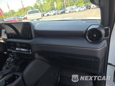 2024 Toyota Land Cruiser - zdjęcie 16 z 18 - miniatura