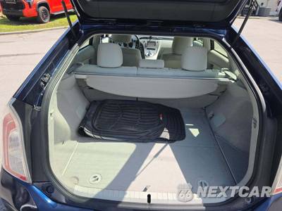 2012 Toyota Prius Two - zdjęcie 11 z 21 - miniatura