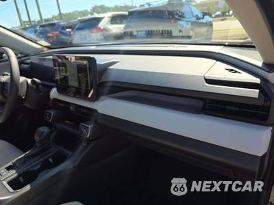 2026 Toyota RAV4 Hybrid XLE Premium - zdjęcie 19 z 22 - miniatura