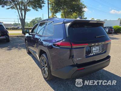 2026 Toyota RAV4 Hybrid XLE Premium - zdjęcie 2 z 22 - miniatura