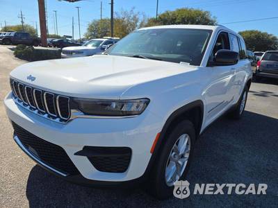 2023 Jeep Grand Cherokee Laredo - zdjęcie 1 z 22 - miniatura