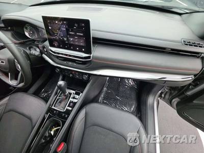 2024 Jeep Compass Trailhawk - zdjęcie 16 z 23 - miniatura