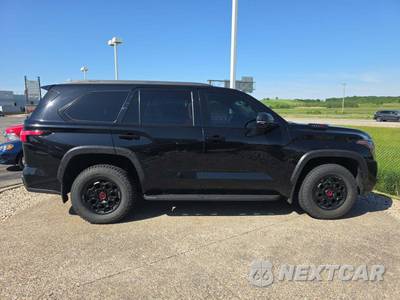 2023 Toyota Sequoia TRD Pro - zdjęcie 4 z 32 - miniatura
