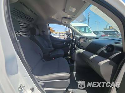 2017 Nissan NV200 Compact Cargo SV 115.2" WB - zdjęcie 18 z 20 - miniatura