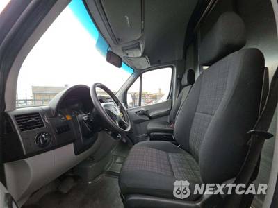 2018 Mercedes-Benz Sprinter 2500 Cargo Van Standard Roof 144.3" WB - zdjęcie 6 z 20 - miniatura