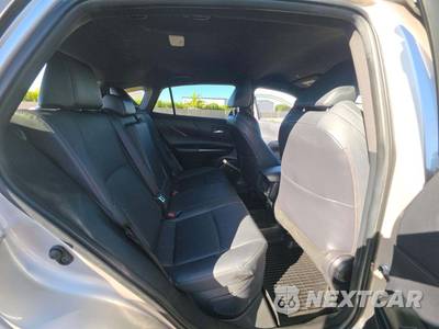 2023 Toyota Venza XLE - zdjęcie 16 z 20 - miniatura