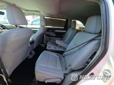2019 Toyota Highlander XLE - zdjęcie 13 z 21 - miniatura