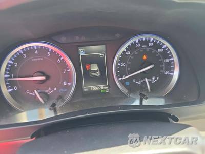 2019 Toyota Highlander XLE - zdjęcie 9 z 21 - miniatura
