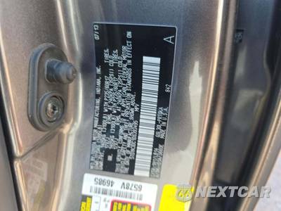 2013 Toyota Sienna XLE 8-Passenger 119.3" WB - zdjęcie 5 z 23 - miniatura