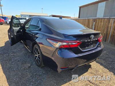 2022 Toyota Camry SE - zdjęcie 2 z 20 - miniatura