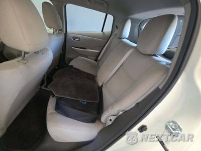 2011 Nissan LEAF SL-e - zdjęcie 13 z 24 - miniatura