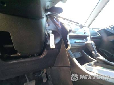 2017 Toyota Corolla LE Sedan - zdjęcie 8 z 24 - miniatura
