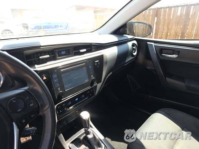 2017 Toyota Corolla LE Sedan - zdjęcie 10 z 24 - miniatura