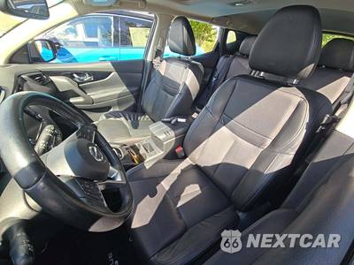 2021 Nissan Rogue Sport SL - zdjęcie 6 z 24 - miniatura