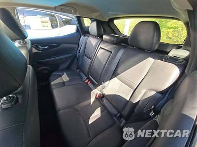2021 Nissan Rogue Sport SL - zdjęcie 13 z 24 - miniatura