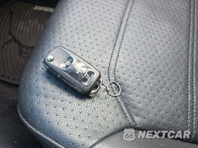 2015 Volkswagen Passat 1.8T Limited Edition - zdjęcie 8 z 27 - miniatura