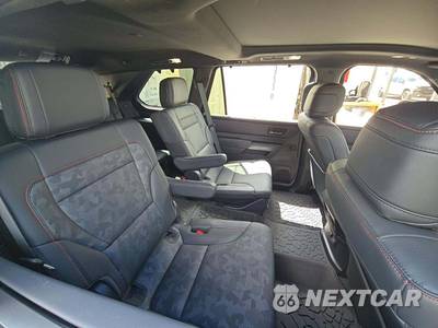 2026 Toyota Sequoia TRD Pro - zdjęcie 17 z 25 - miniatura