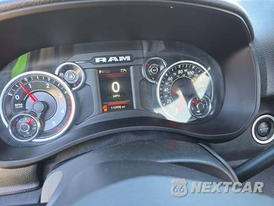2023 Ram 3500 Tradesman Crew Cab Long Bed DRW - zdjęcie 9 z 23 - miniatura