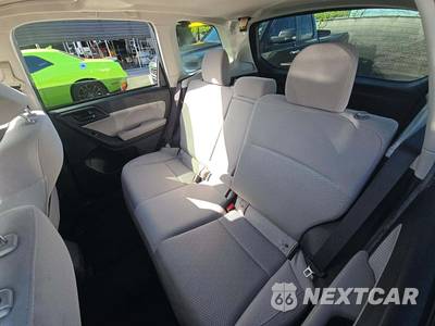 2018 Subaru Forester 2.5i Premium - zdjęcie 13 z 24 - miniatura