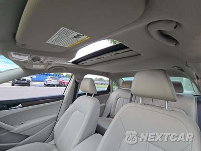 2020 Volkswagen Passat 2.0T SEL - zdjęcie 11 z 25 - miniatura