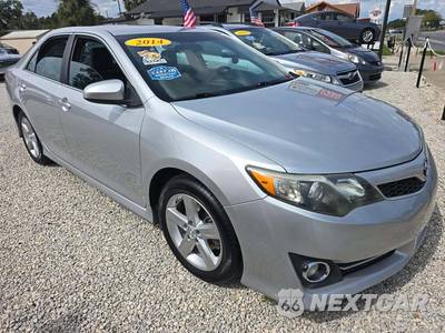 2014 Toyota Camry SE - zdjęcie 4 z 26 - miniatura