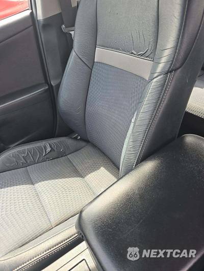 2014 Toyota Camry SE - zdjęcie 21 z 26 - miniatura