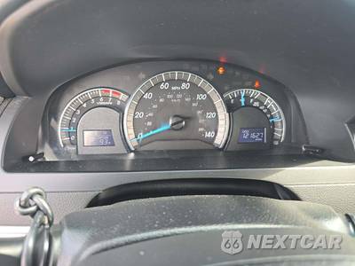 2014 Toyota Camry SE - zdjęcie 9 z 26 - miniatura