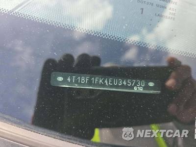 2014 Toyota Camry SE - zdjęcie 5 z 26 - miniatura