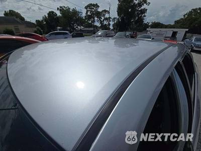 2014 Toyota Camry SE - zdjęcie 12 z 26 - miniatura