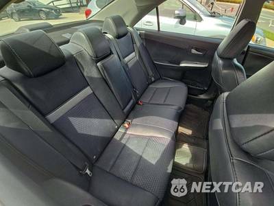 2014 Toyota Camry SE - zdjęcie 16 z 26 - miniatura