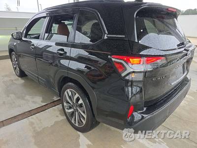 2025 Subaru Forester Hybrid Touring - zdjęcie 2 z 25 - miniatura