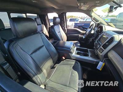 2019 Ford Super Duty F-350 Lariat Extended Cab Medium Bed w/Rear Doors - zdjęcie 18 z 24 - miniatura