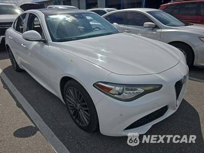 2018 Alfa Romeo Giulia Ti Lusso - zdjęcie 4 z 26 - miniatura