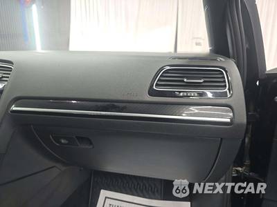 2016 Volkswagen Golf R Hatchback - zdjęcie 16 z 17 - miniatura