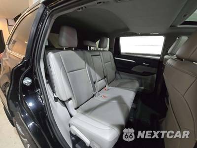 2019 Toyota Highlander XLE - zdjęcie 17 z 21 - miniatura