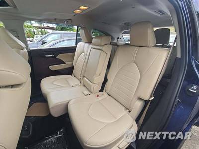 2022 Toyota Highlander XLE - zdjęcie 13 z 21 - miniatura