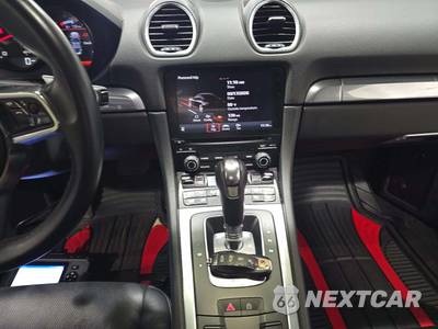 2021 Porsche 718 Cayman - zdjęcie 10 z 18 - miniatura