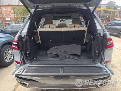2024 BMW X7 Sports Activity Vehicle xDrive40i M SPORT LINE - zdjęcie 15 z 23 - miniatura