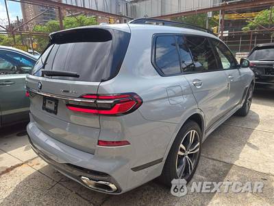2024 BMW X7 Sports Activity Vehicle xDrive40i M SPORT LINE - zdjęcie 3 z 23 - miniatura
