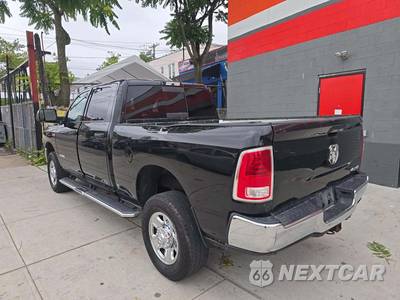 2021 Ram 2500 Tradesman Crew Cab Medium Bed - zdjęcie 2 z 26 - miniatura