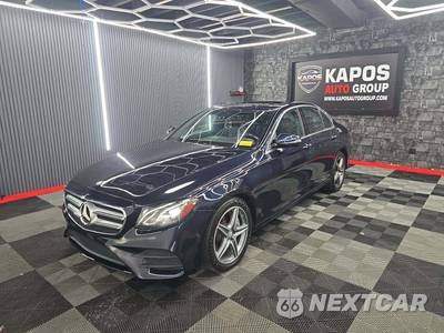 2017 Mercedes-Benz E 300 Sport 4MATIC Sedan - zdjęcie 1 z 22 - miniatura