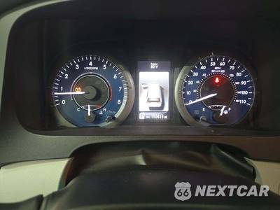 2016 Toyota Sienna XLE 8-Passenger 119.3" WB - zdjęcie 9 z 24 - miniatura