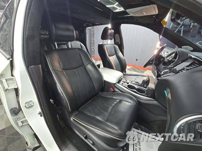2019 INFINITI LUXE - zdjęcie 16 z 20 - miniatura