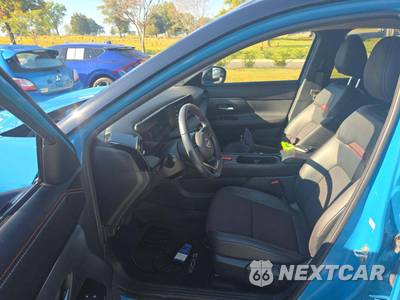 2025 Nissan Kicks SR - zdjęcie 3 z 24 - miniatura
