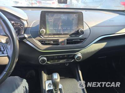 2022 Nissan Altima SR - zdjęcie 10 z 40 - miniatura
